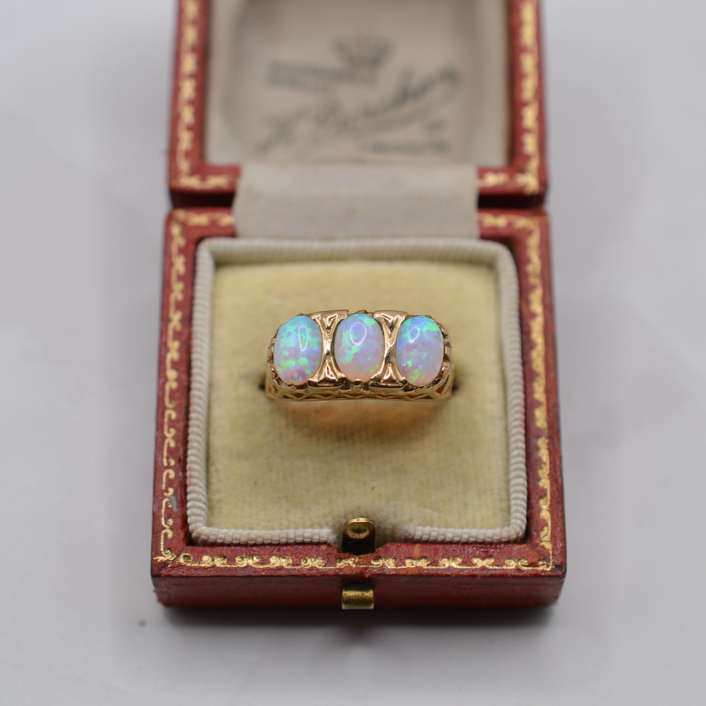 Chunky 9ct Gold Opal Trilogy Ring