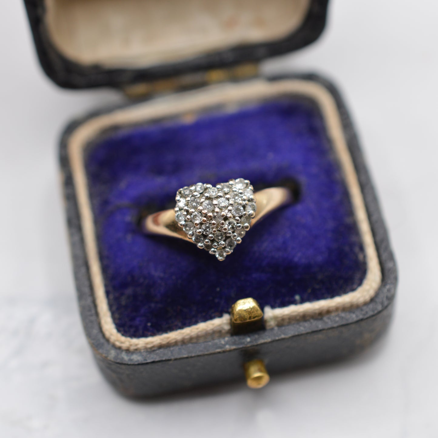 9ct Gold Diamond Heart Cluster Ring