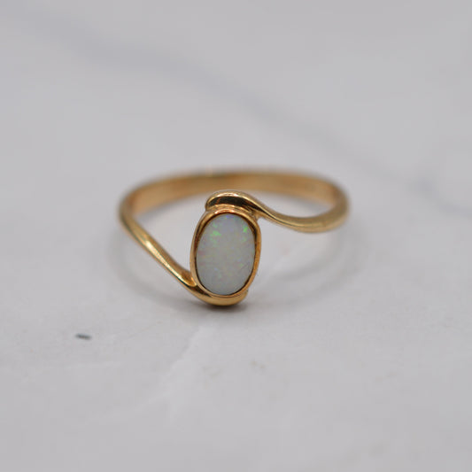 1990s 9ct Gold Opal Bezel-Set Bypass Ring