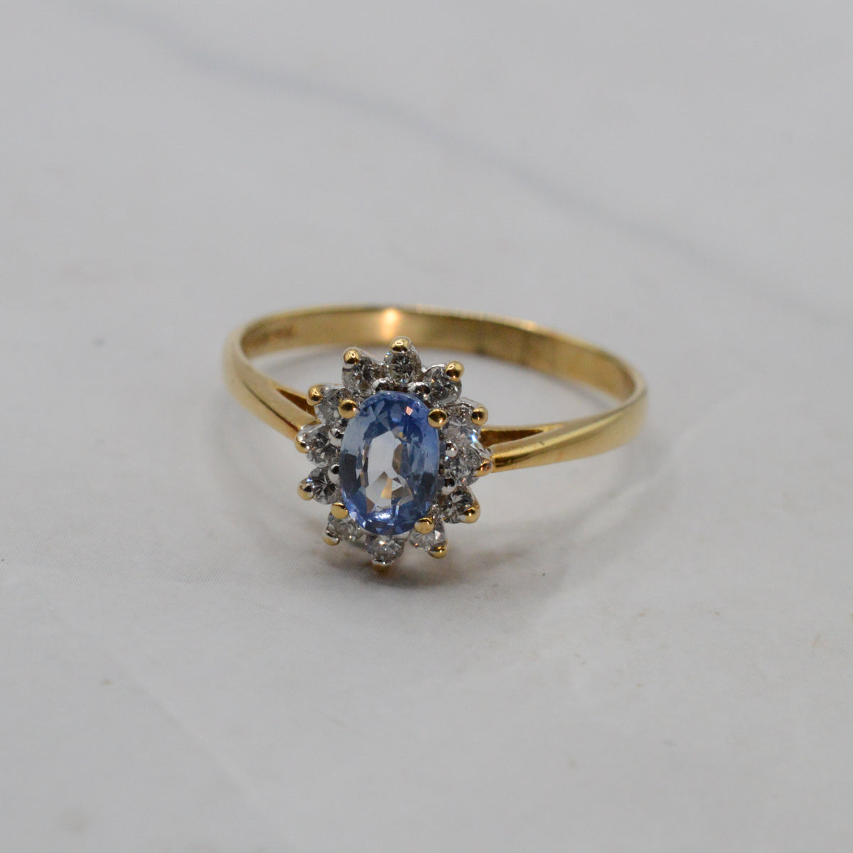 1980s 18ct Gold Sapphire & Diamond Cluster Ring