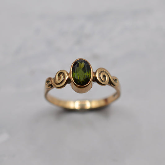 1970s Vintage 9ct Gold Tourmaline Swirl Ring