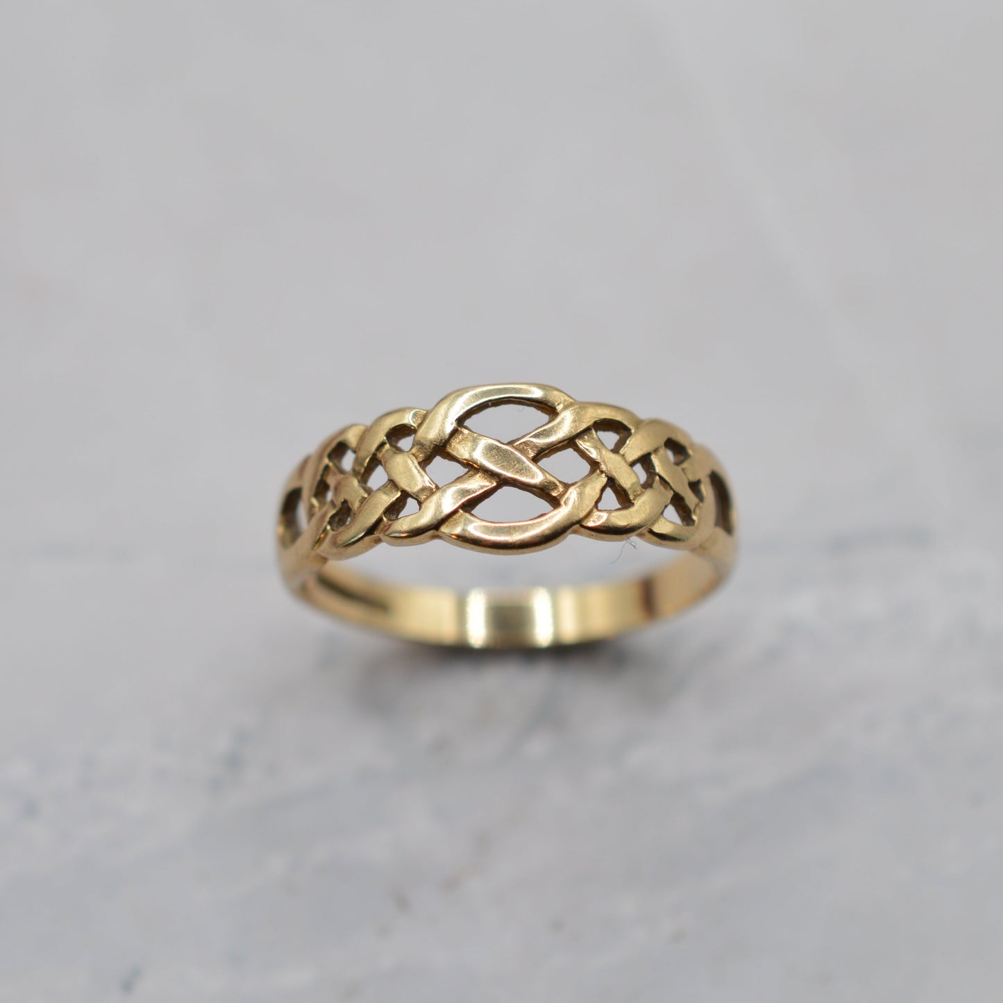 1990s 9ct Gold Celtic Knot Ring