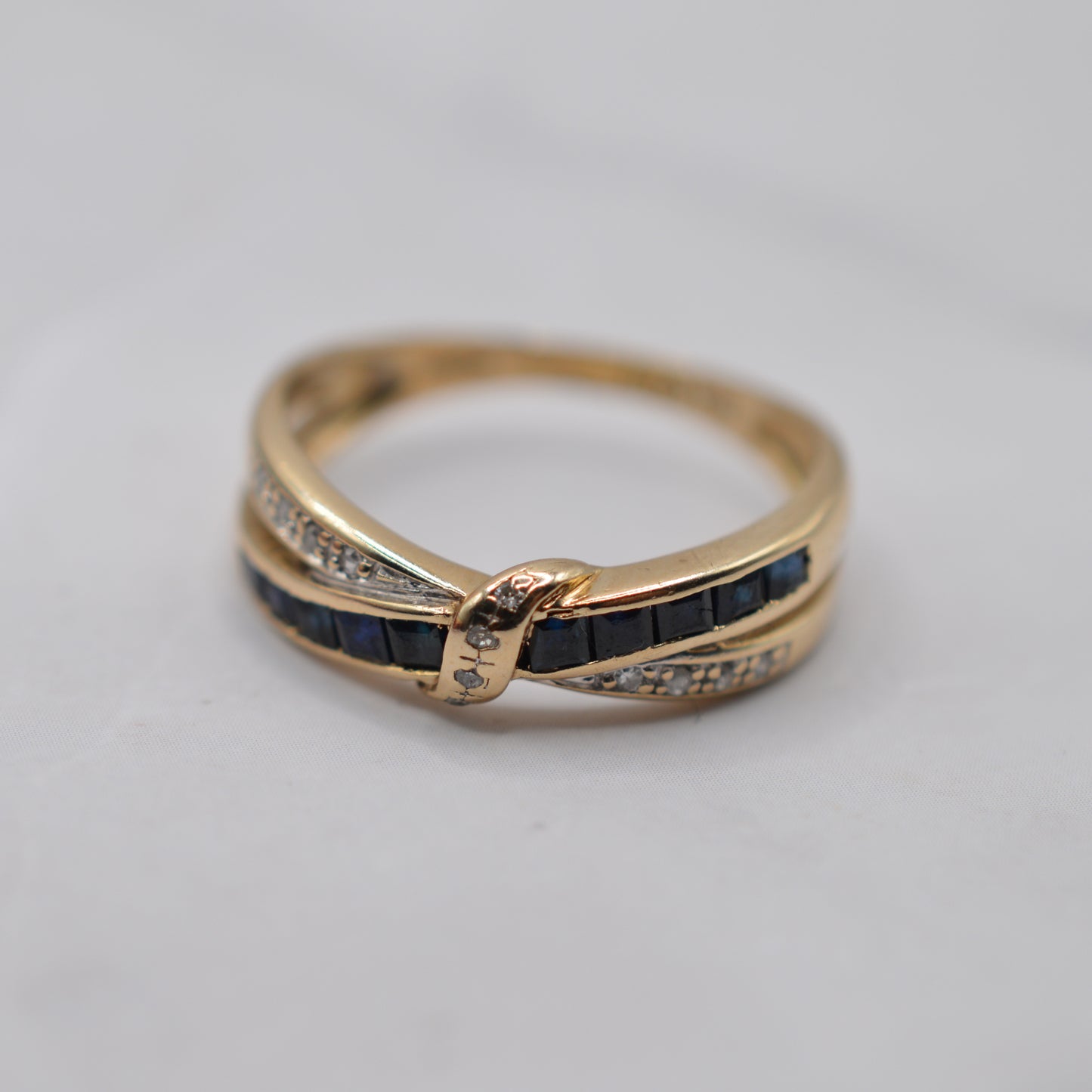 9ct Gold Sapphire & Diamond Crossover Ring