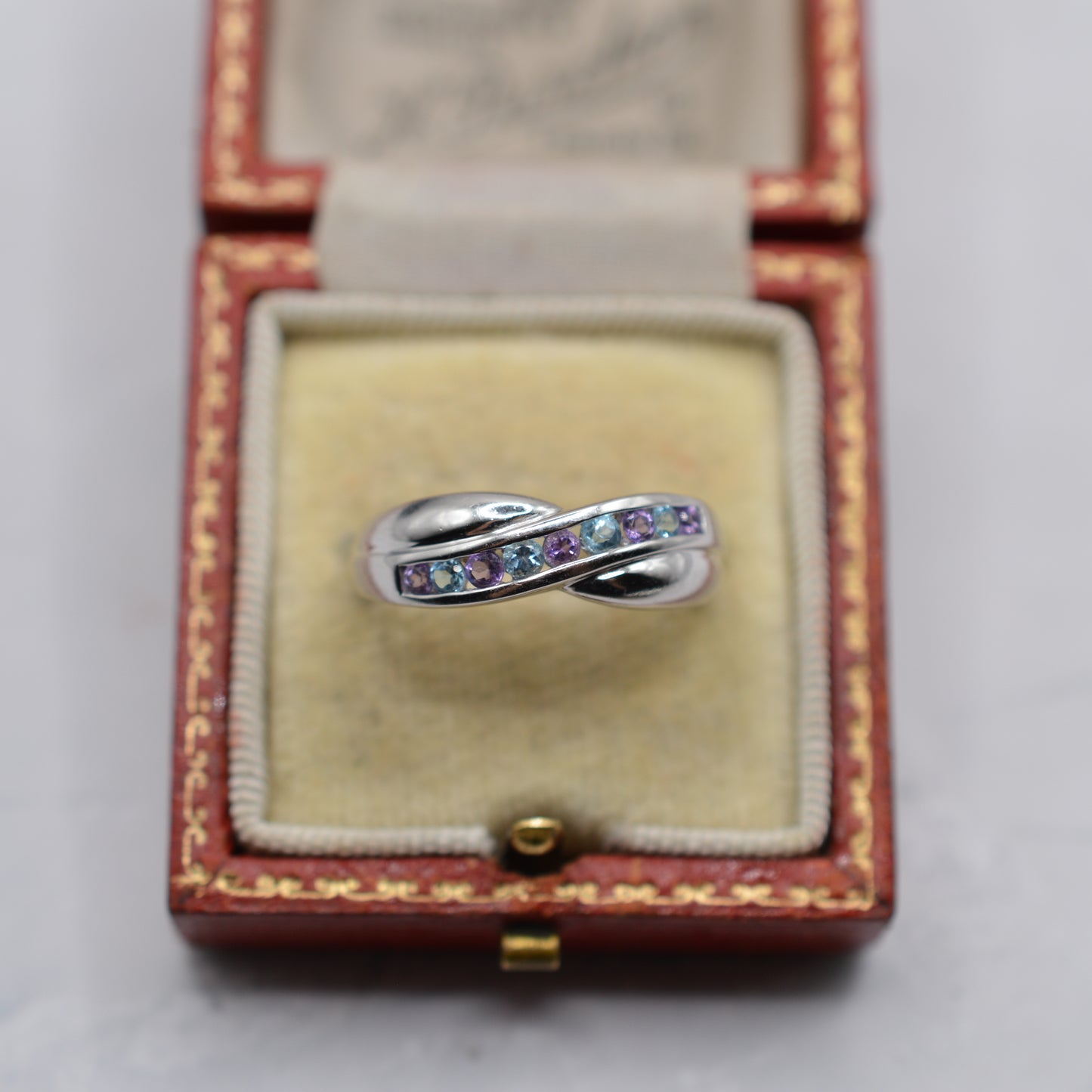 Y2K 9ct White Gold Amethyst & Blue Topaz Crossover Ring