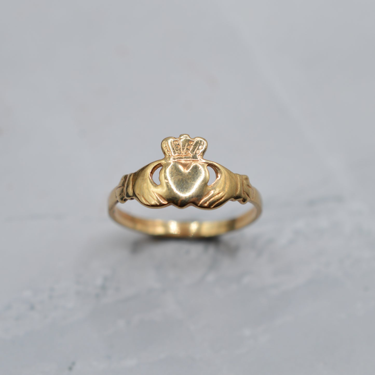 Vintage 9ct Gold Claddagh Ring
