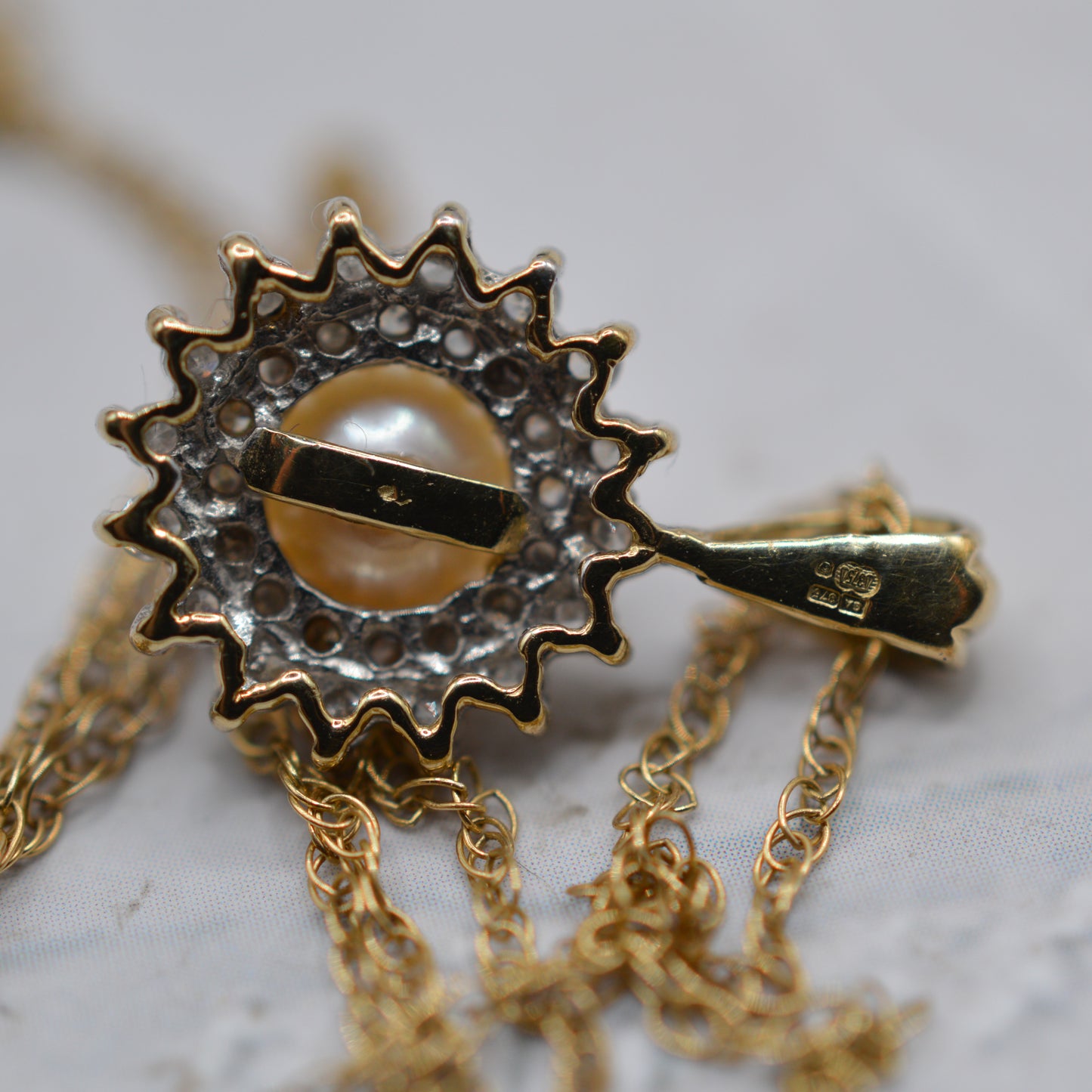 9ct Gold Pearl & Diamond Cluster Pendant Necklace (16”)