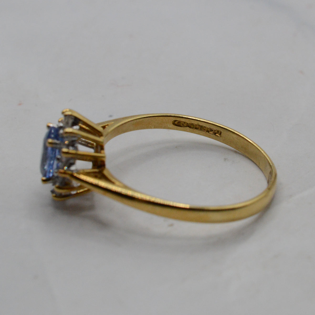 1980s 18ct Gold Sapphire & Diamond Cluster Ring