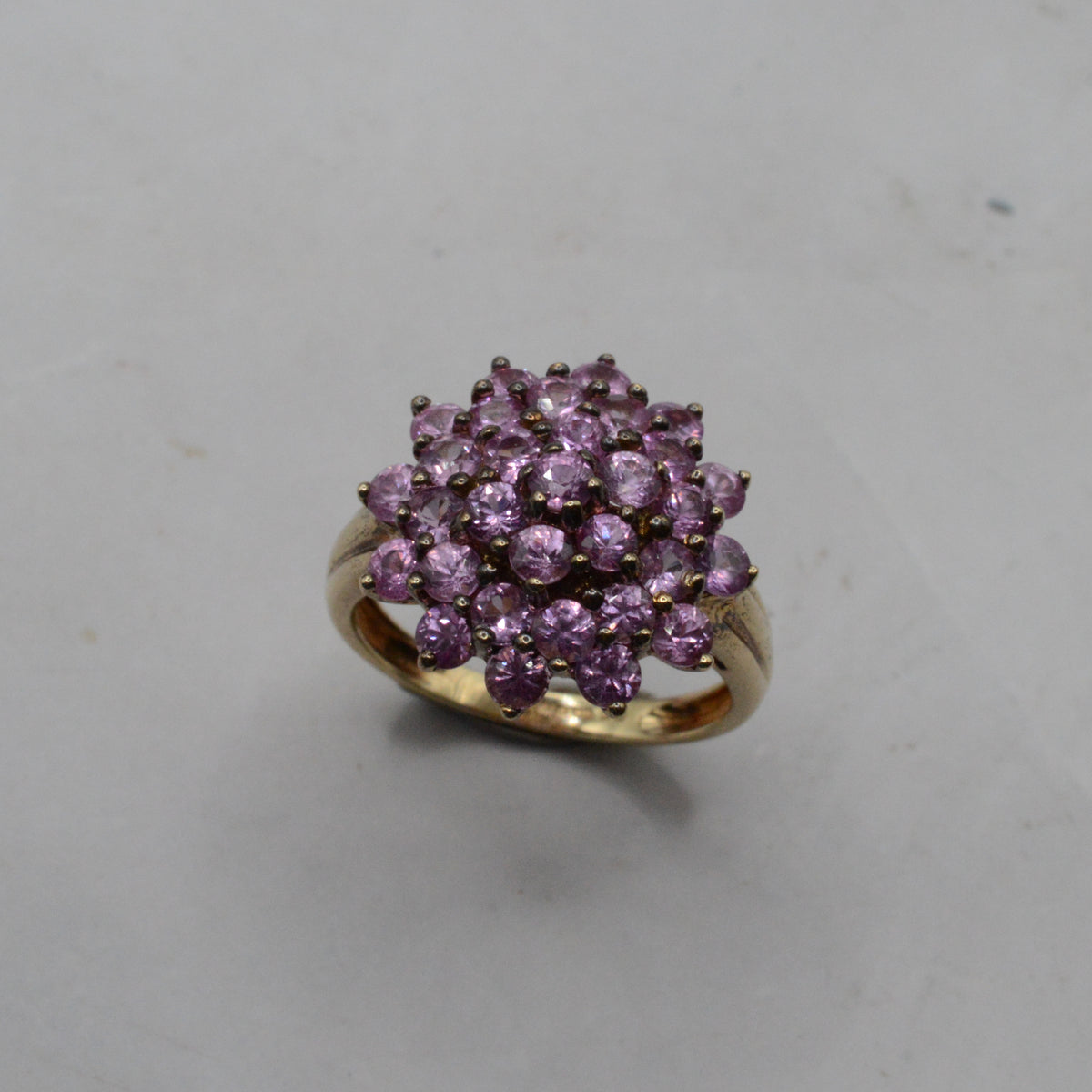 Chunky Y2K 9ct Gold Pink Sapphire Cluster Ring