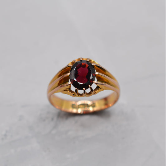 1916 Antique Chunky 9ct Gold Gents Garnet Signet Ring