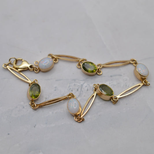 9ct Gold Peridot & Opal Gemstone Bracelet