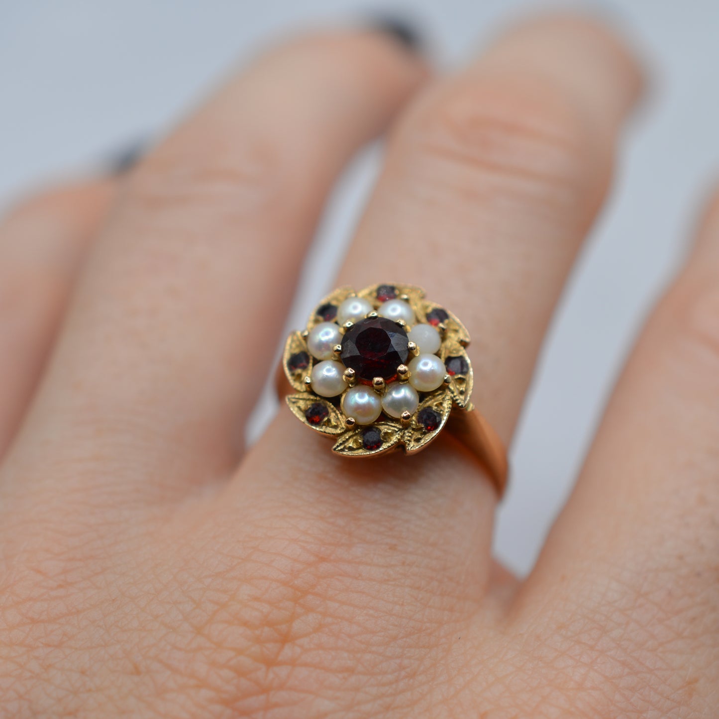 1970s Vintage 9ct Gold Garnet & Pearl Floral Cluster Ring
