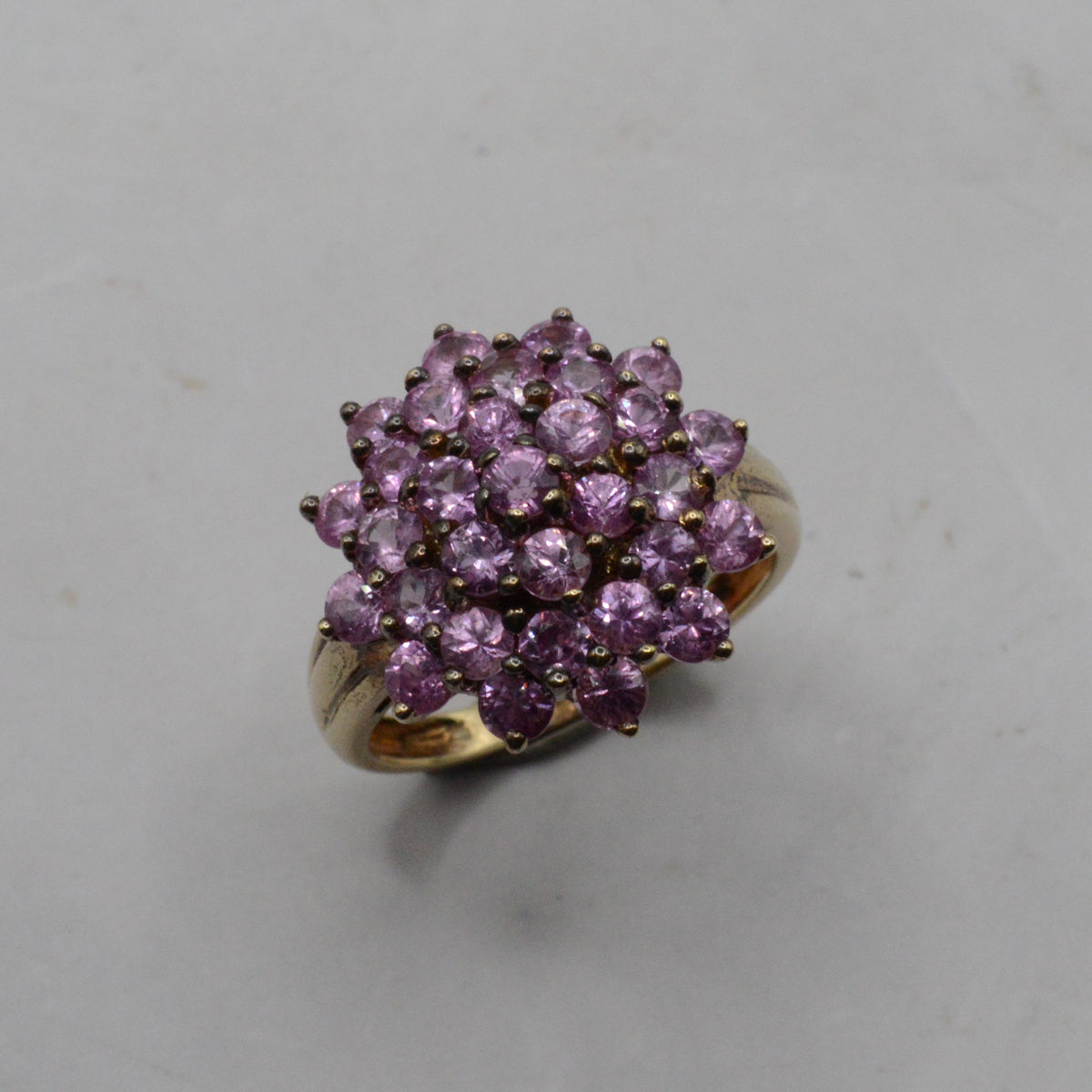 Chunky Y2K 9ct Gold Pink Sapphire Cluster Ring