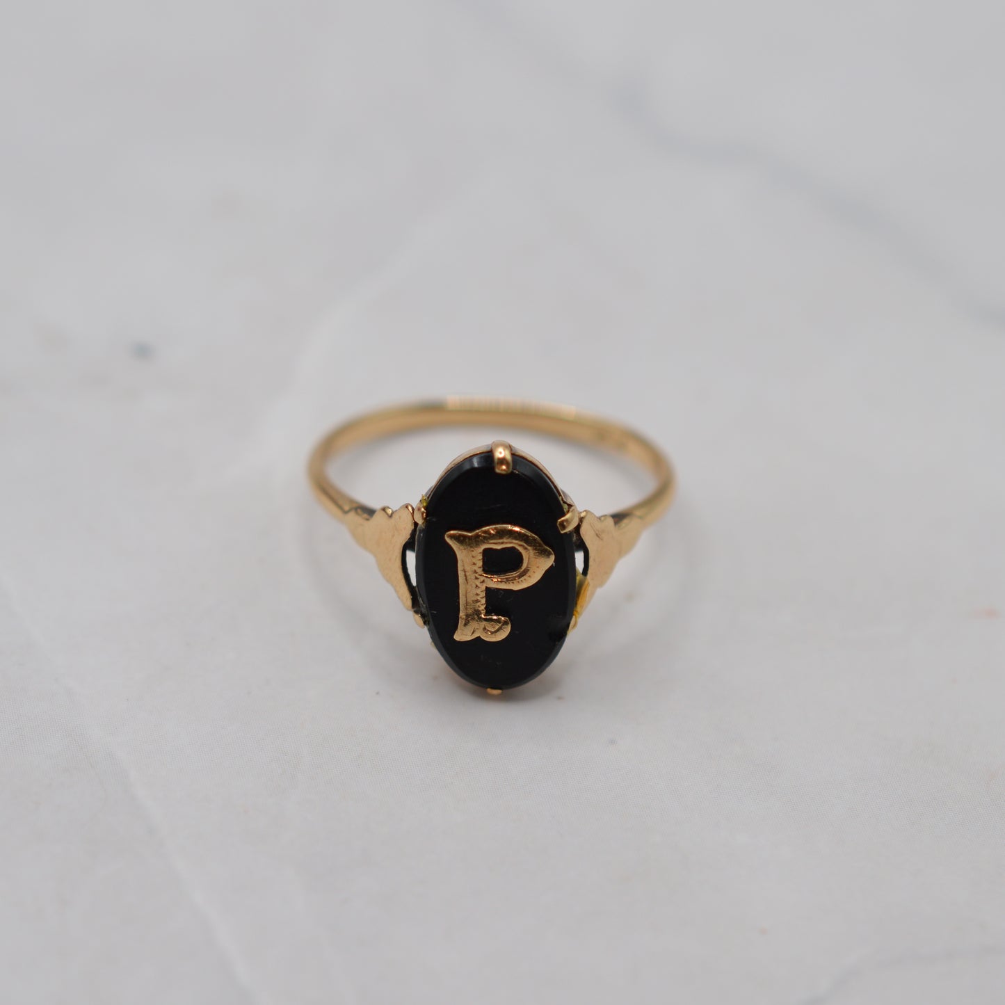 Antique Victorian 9ct Gold 'P' Initial Signet Ring