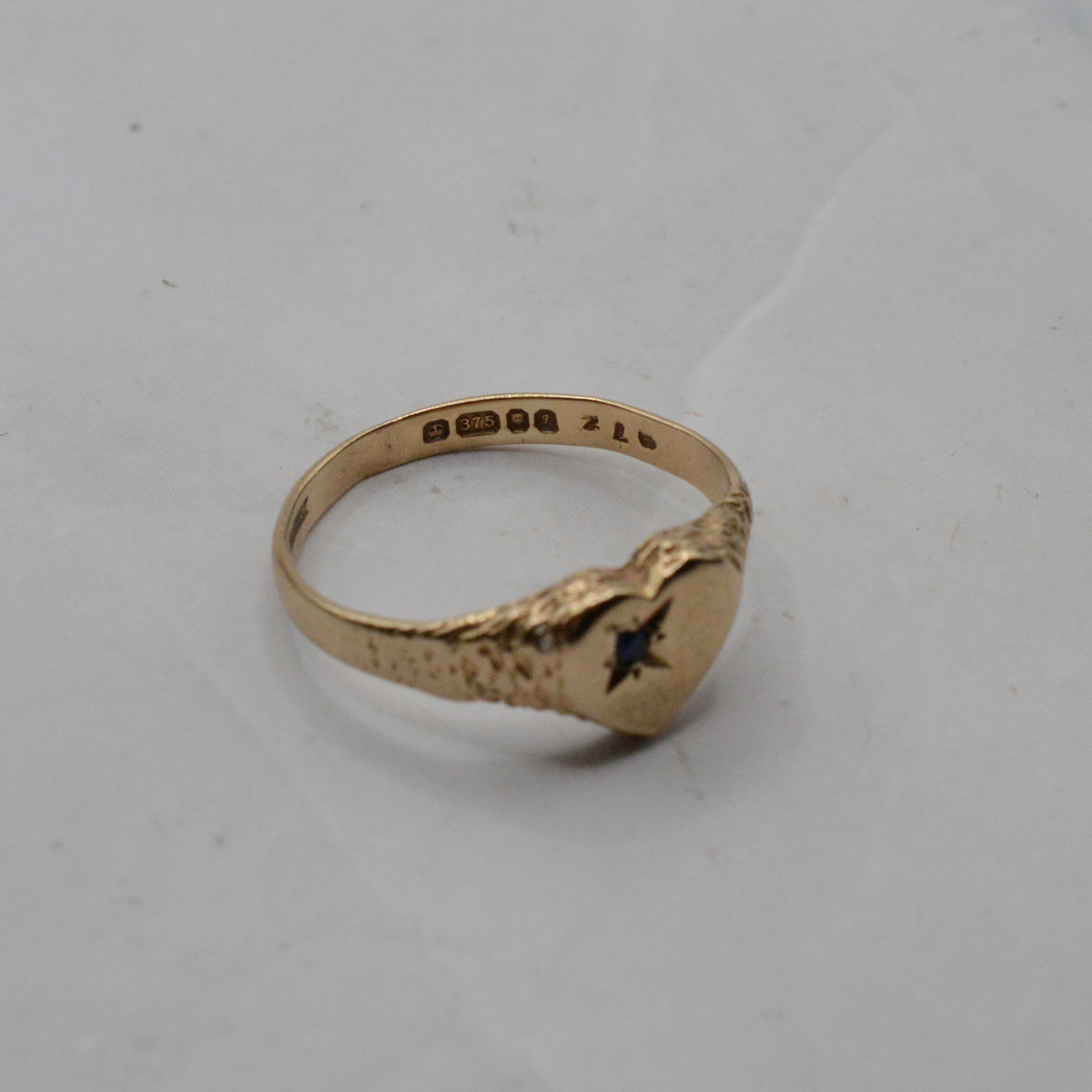 1980s 9ct Gold Sapphire Heart Ring