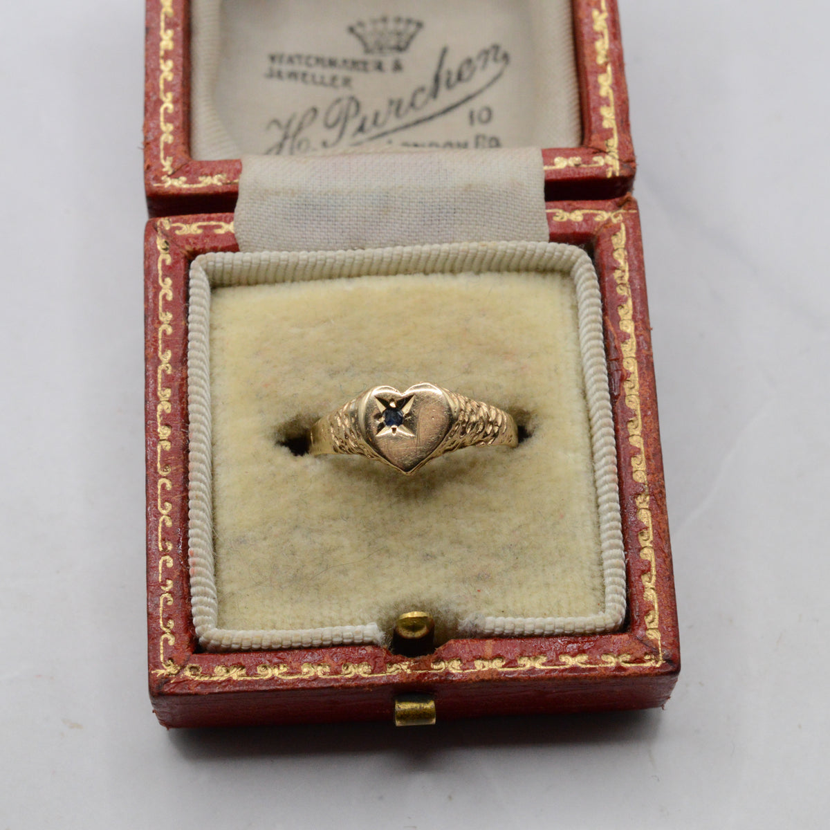 1980s 9ct Gold Sapphire Heart Ring
