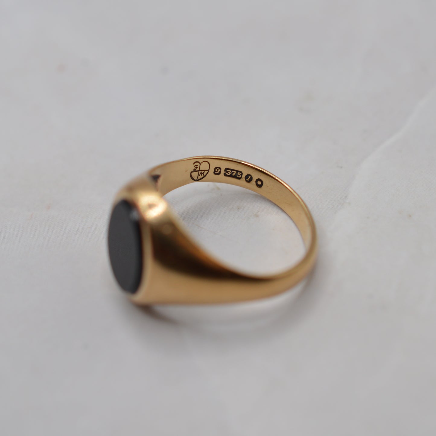 1960s Vintage 9ct Gold Unisex Onyx Signet Ring