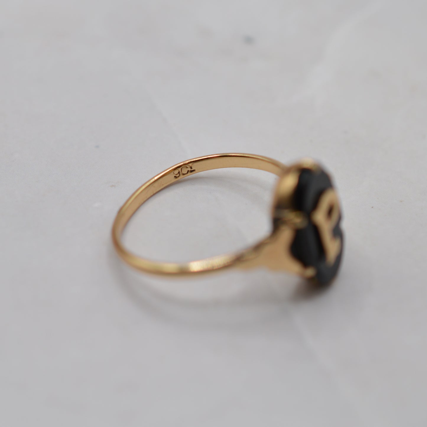 Antique Victorian 9ct Gold 'P' Initial Signet Ring