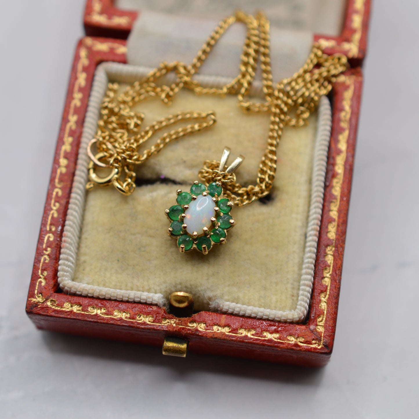 9ct Gold Opal & Emerald Cluster Pendant Necklace (17”)