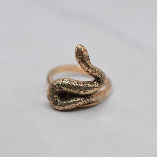 Chunky 1970s Vintage 9ct Gold Snake Ring