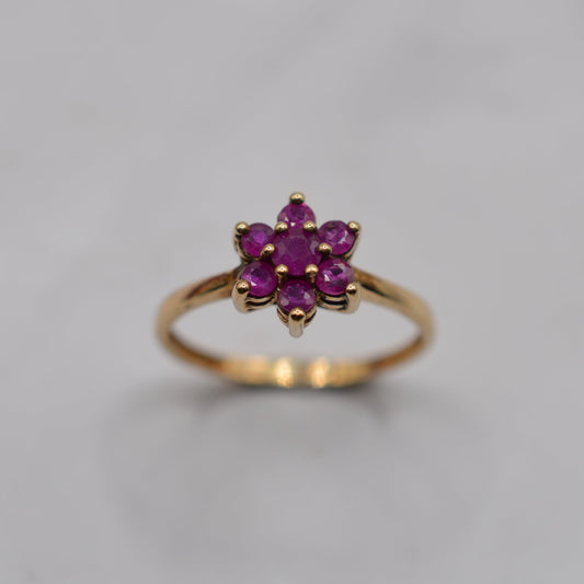 Y2K 2004 9ct Gold Ruby Floral Cluster Ring