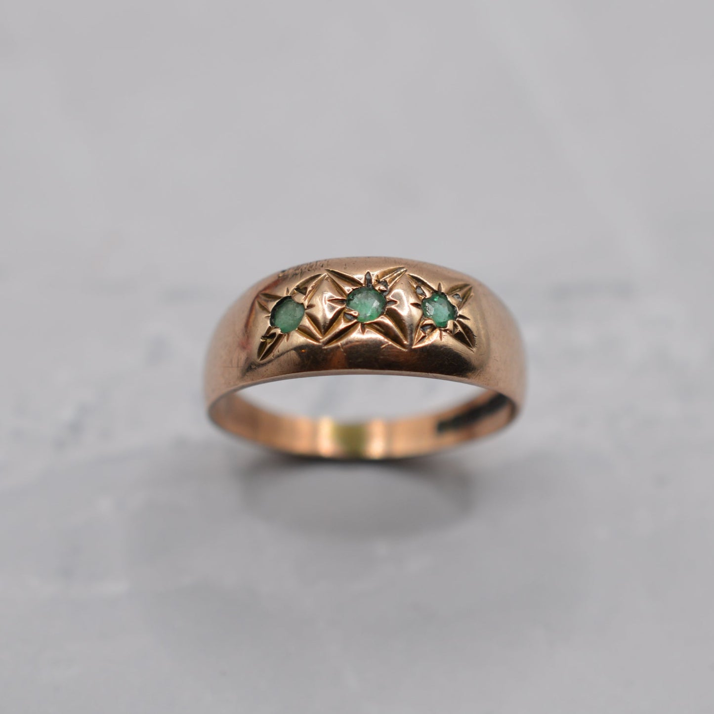 1990s 9ct Gold Emerald Gypsy Ring