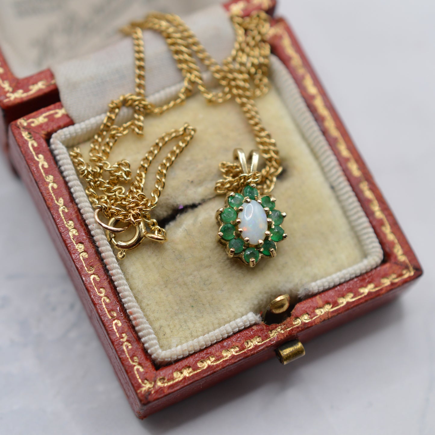 9ct Gold Opal & Emerald Cluster Pendant Necklace (17”)