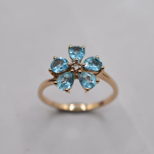 9ct Gold Topaz Floral Cluster Ring