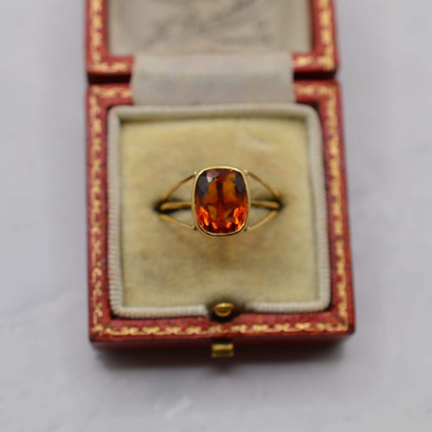 1970s Vintage 18ct Gold Citrine Collet-Set Ring