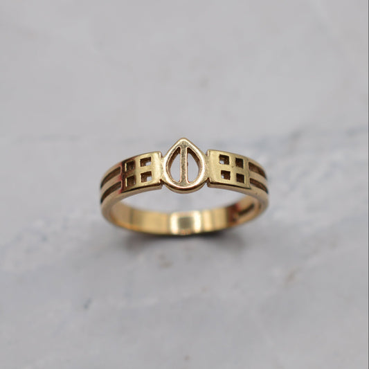 9ct Gold Rennie Mackintosh Art Nouveau Style Ring