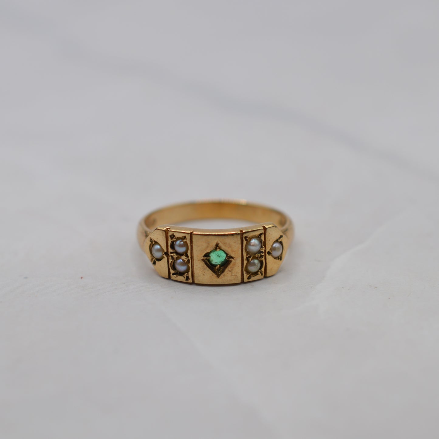 1970s Vintage 9ct Gold Emerald & Pearl Panel Ring