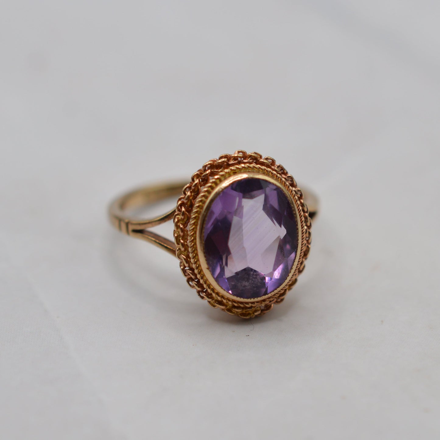 1960s Vintage 9ct Gold Amethyst Rope-Twist Ring