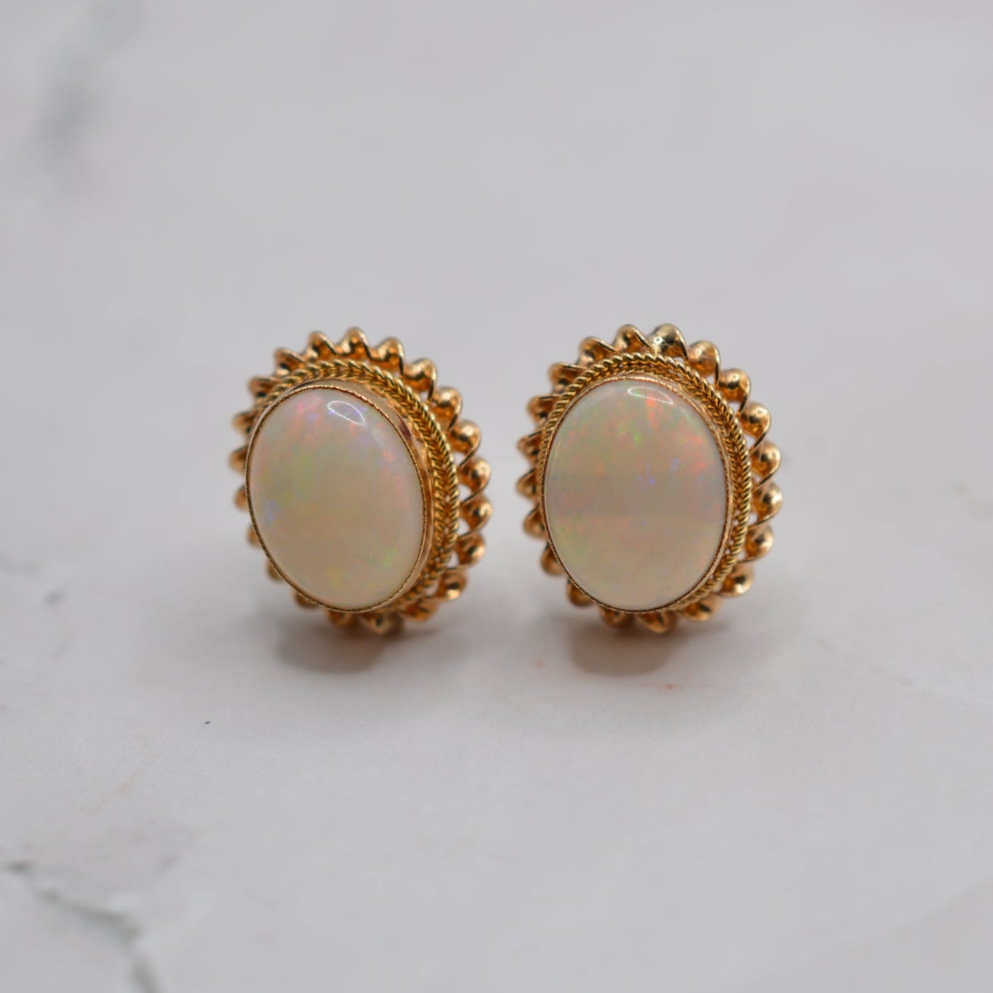 1990s 9ct Gold Opal Stud Earrings with Rope-Twist Border