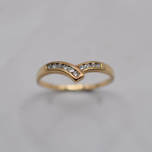 1980s Vintage 9ct Gold Diamond Wishbone Ring