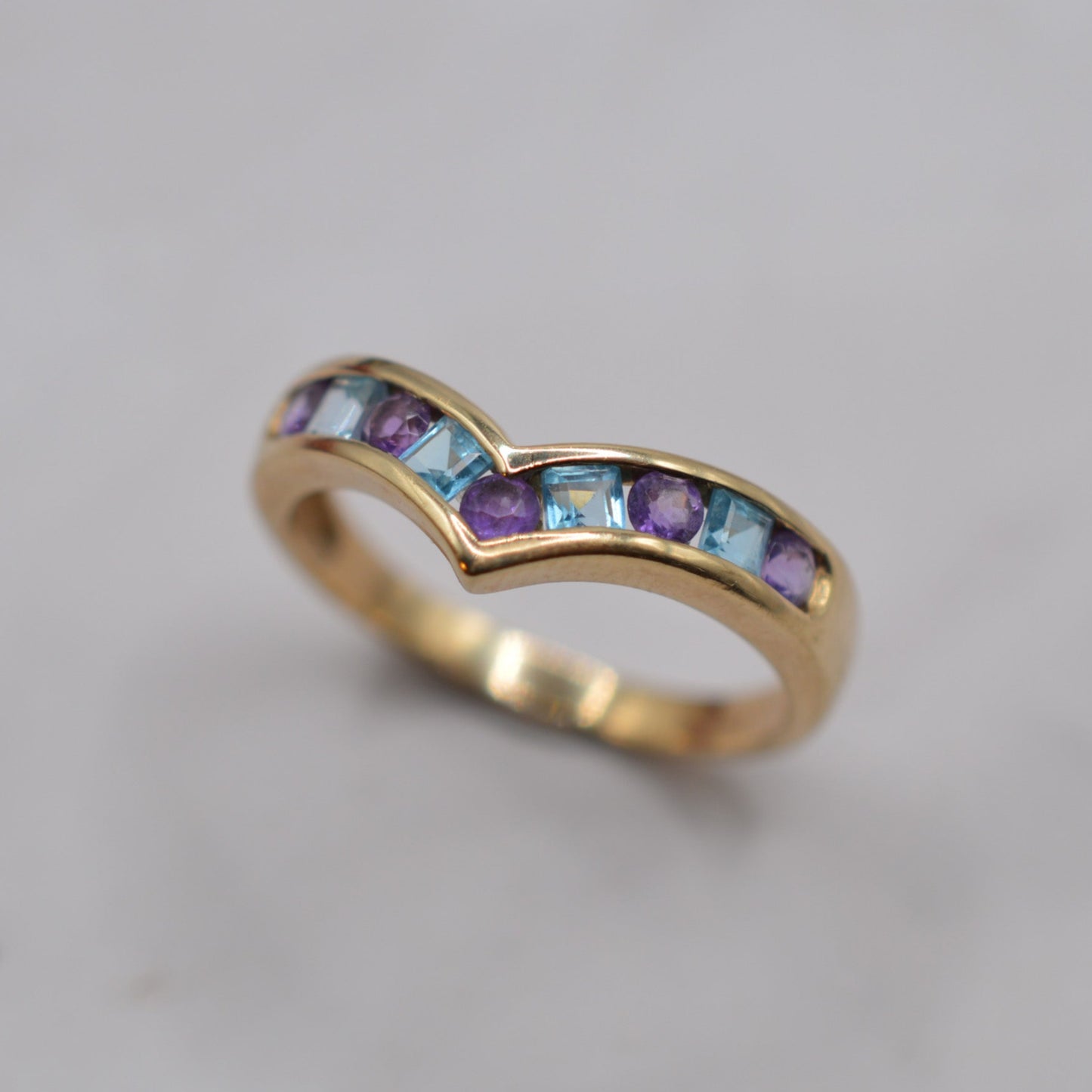 9ct Gold Topaz & Amethyst Wishbone Ring