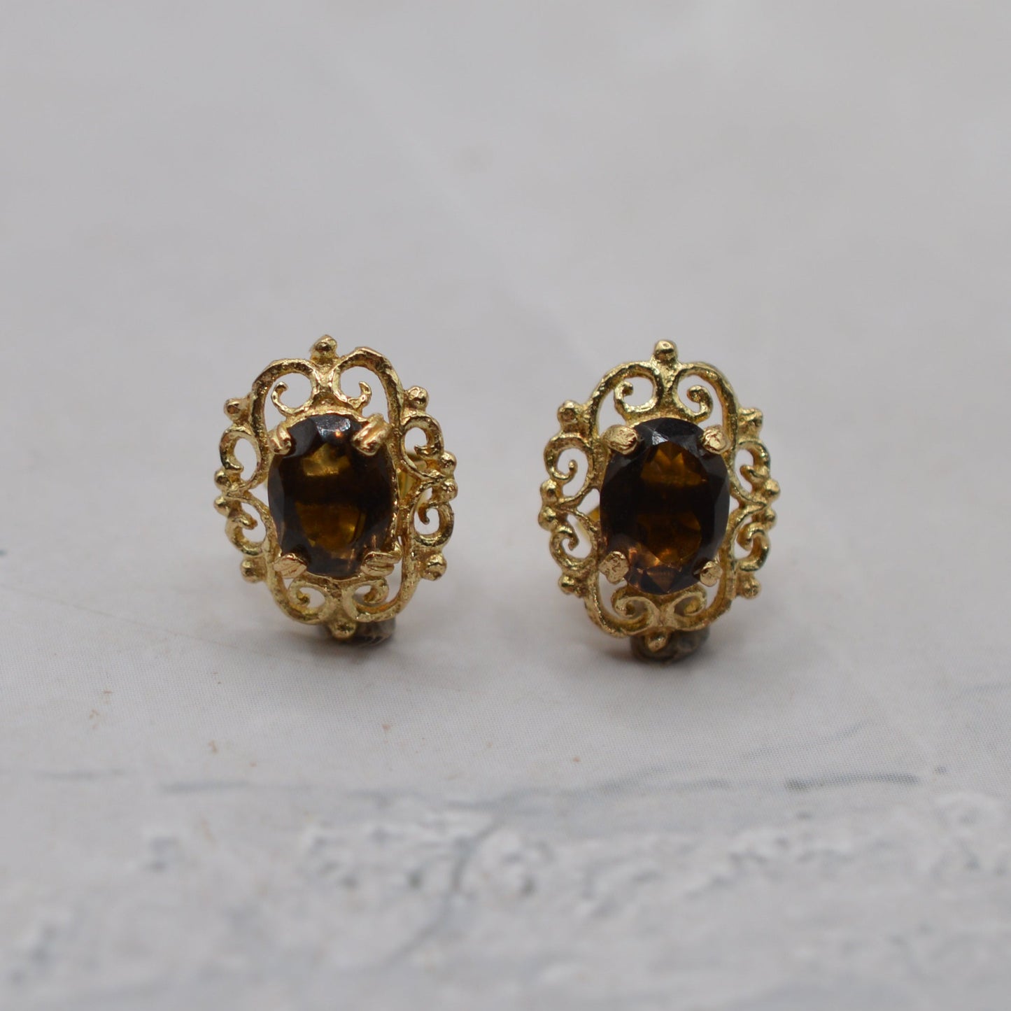 1970s Vintage 9ct Gold Smoky Quartz Openwork Stud Earrings