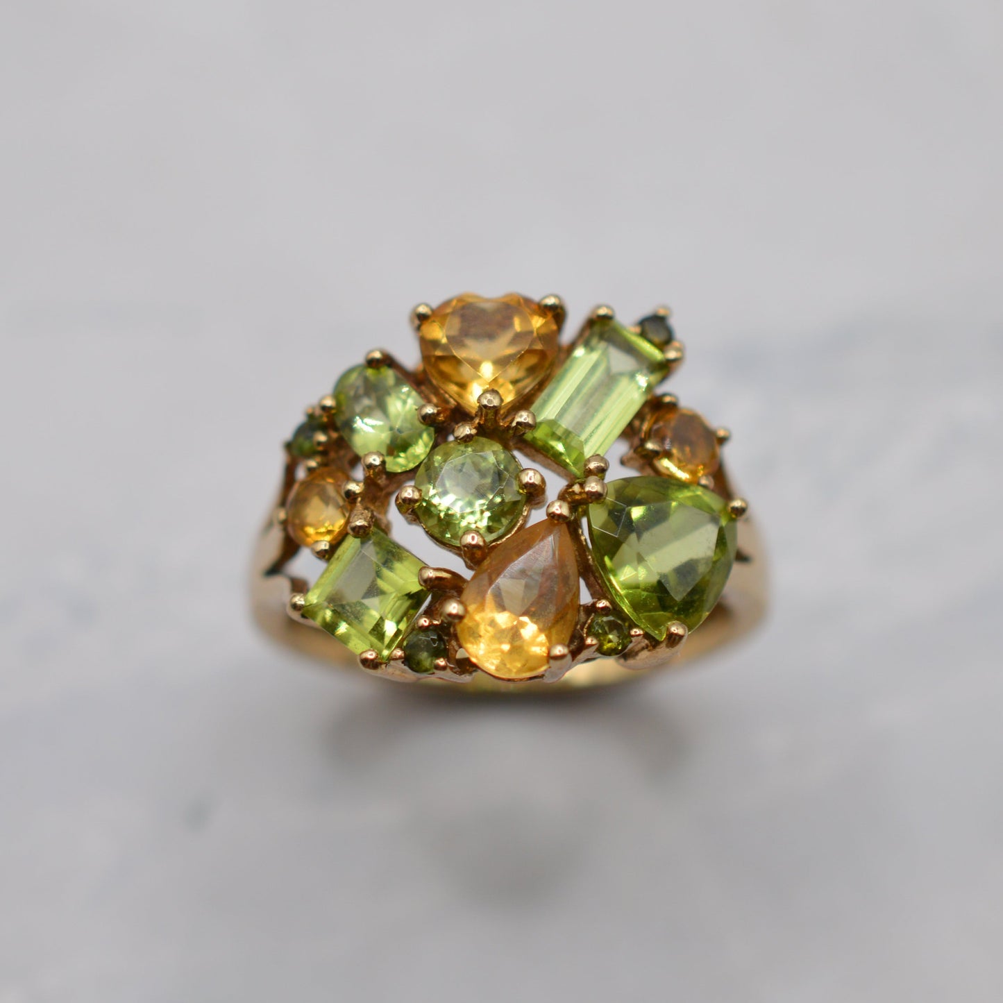 Y2K Chunky 9ct Gold Citrine & Peridot Cluster Ring