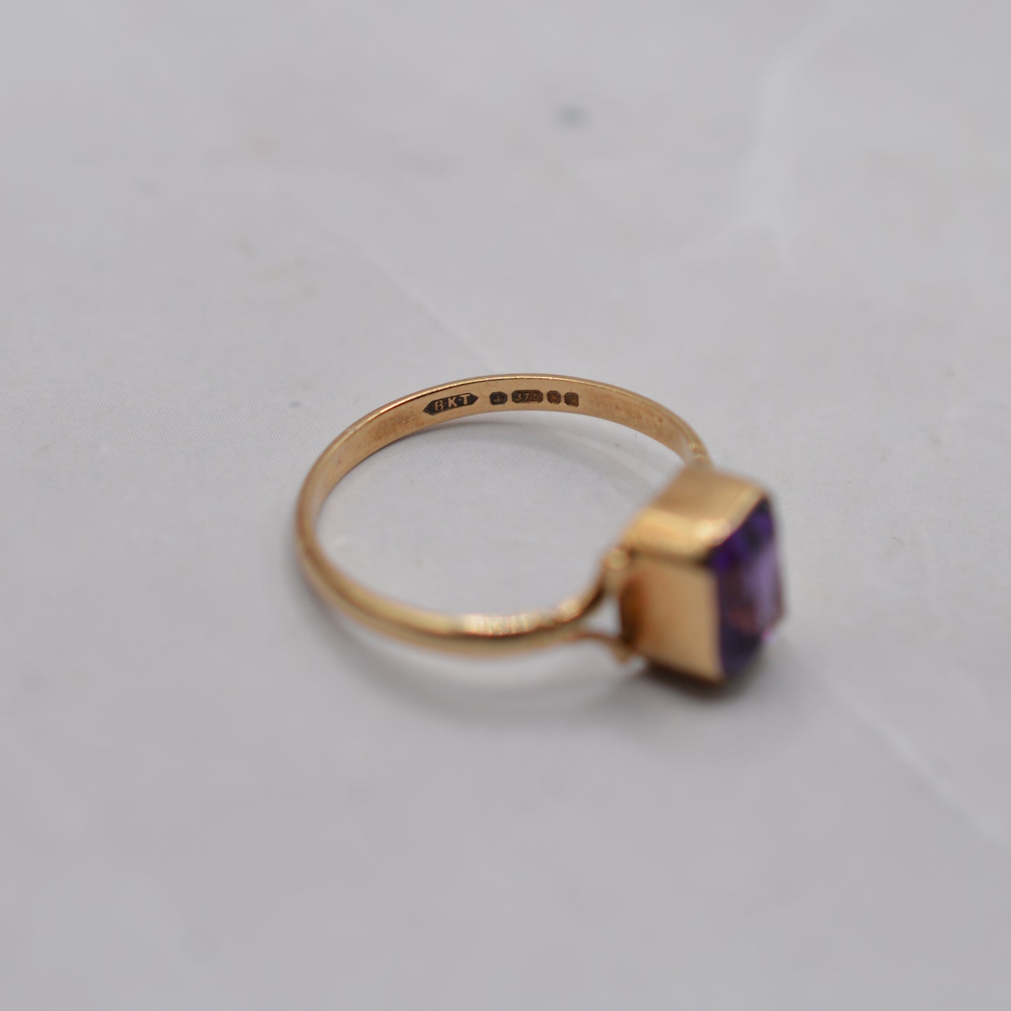 1980s 9ct Gold Emerald-Cut Amethyst Ring