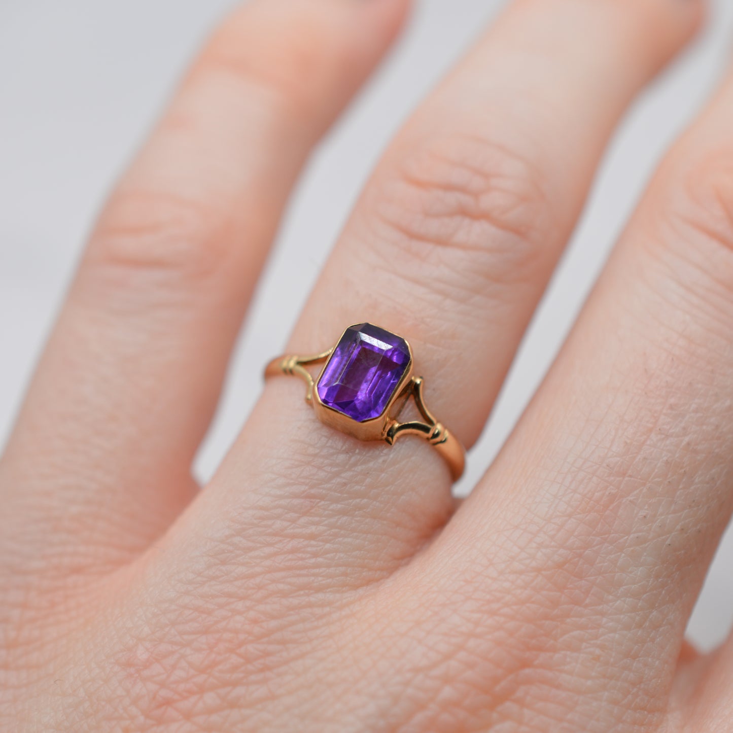 1980s 9ct Gold Emerald-Cut Amethyst Ring