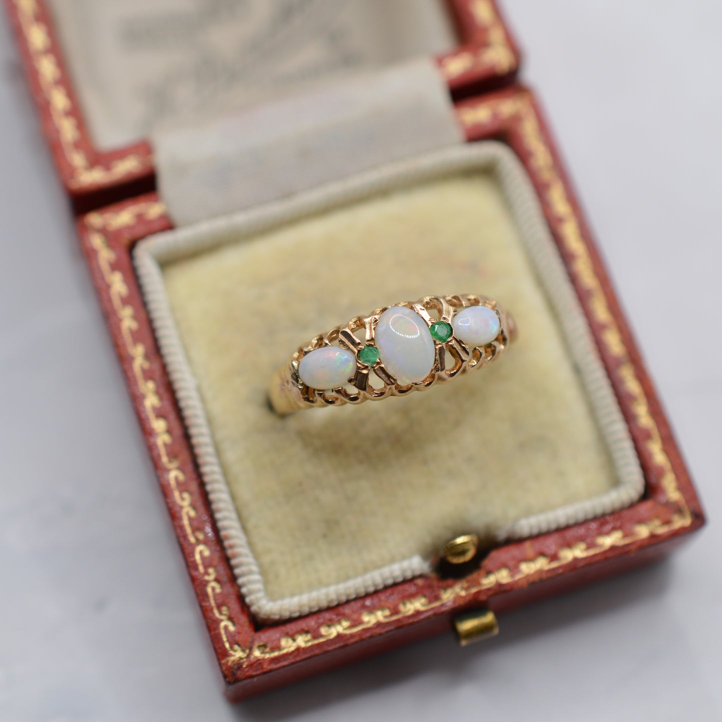 1970s Vintage 9ct Gold Opal & Emerald Ring