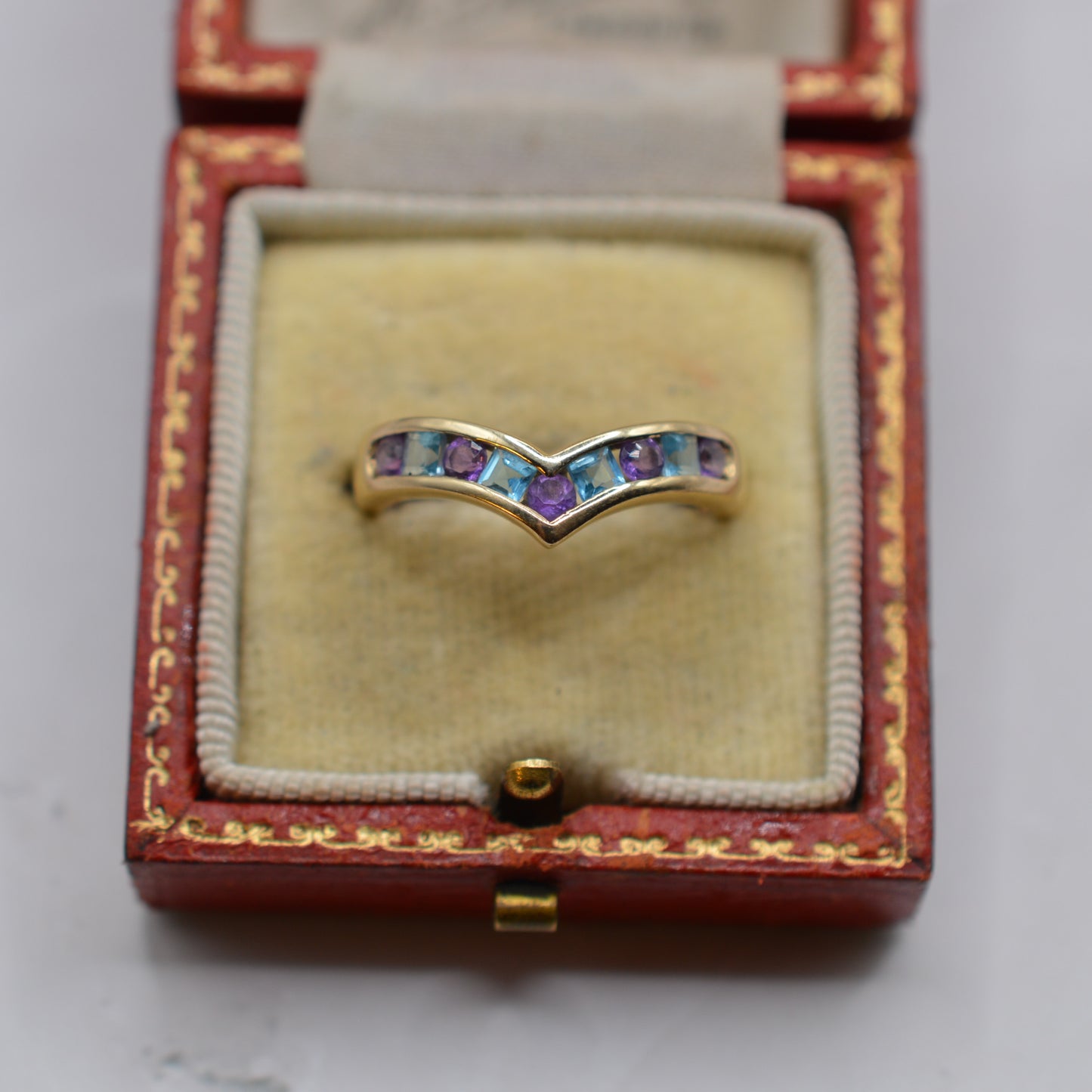 9ct Gold Topaz & Amethyst Wishbone Ring