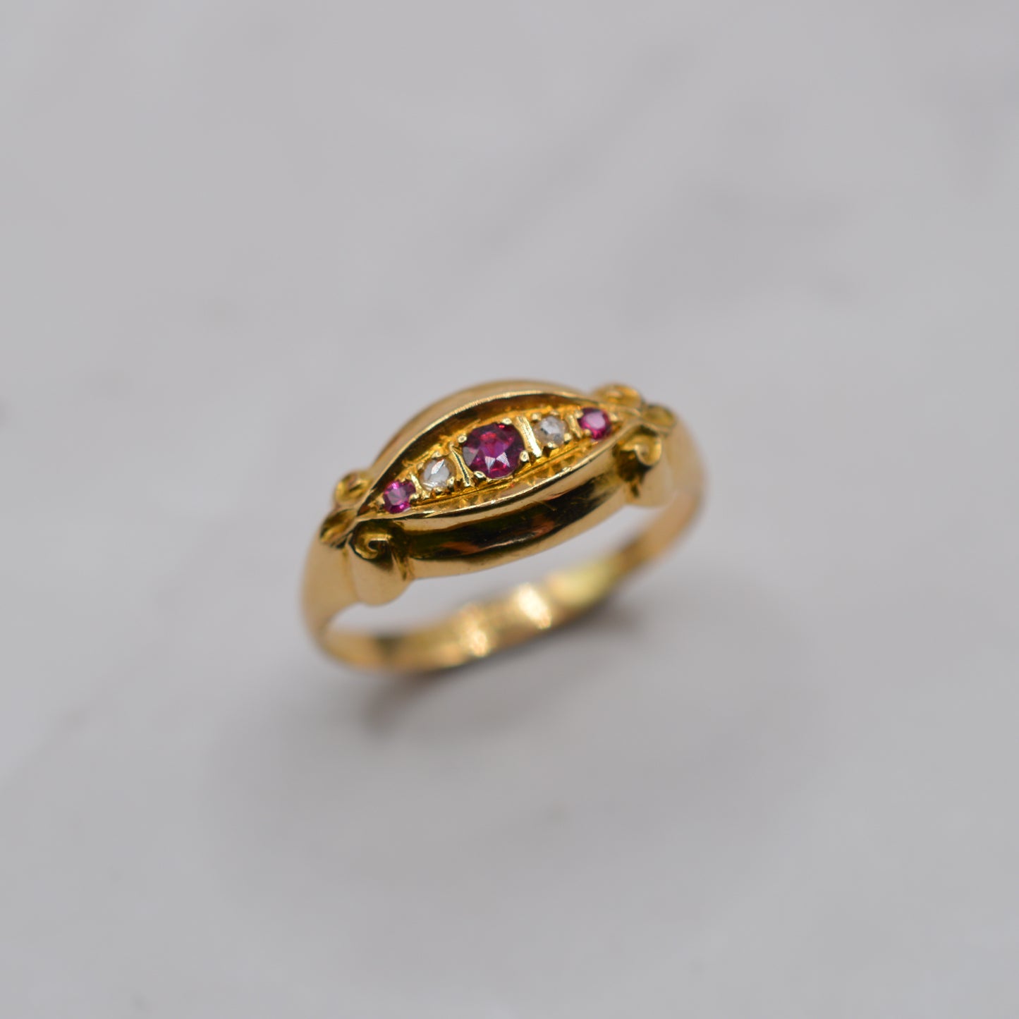 Antique 1918 18ct Gold Ruby & Diamond Five-Stone Boat Ring