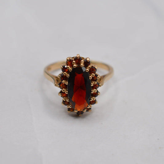 1990s 9ct Gold Garnet Cluster Ring