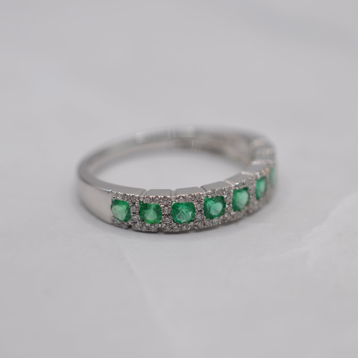 18ct Gold Emerald & Diamond Half-Eternity Ring
