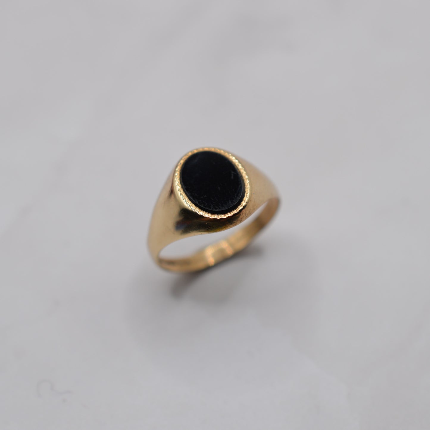 1970s Chunky Vintage 9ct Gold Onyx Signet Ring