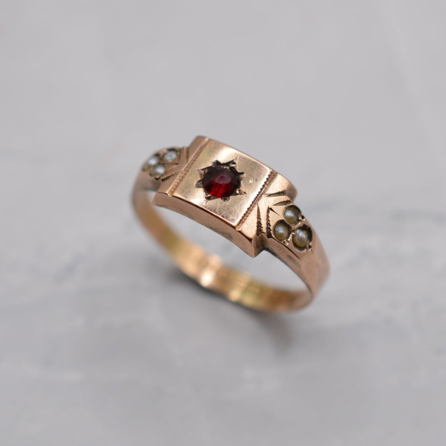 Antique 1894 Victorian 9ct Gold Pearl & Paste Ring