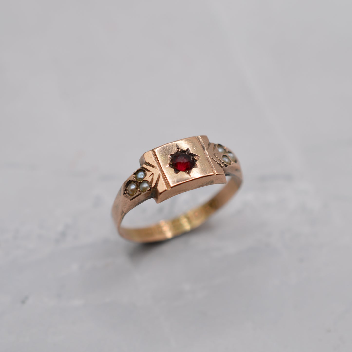 Antique 1894 Victorian 9ct Gold Pearl & Paste Ring