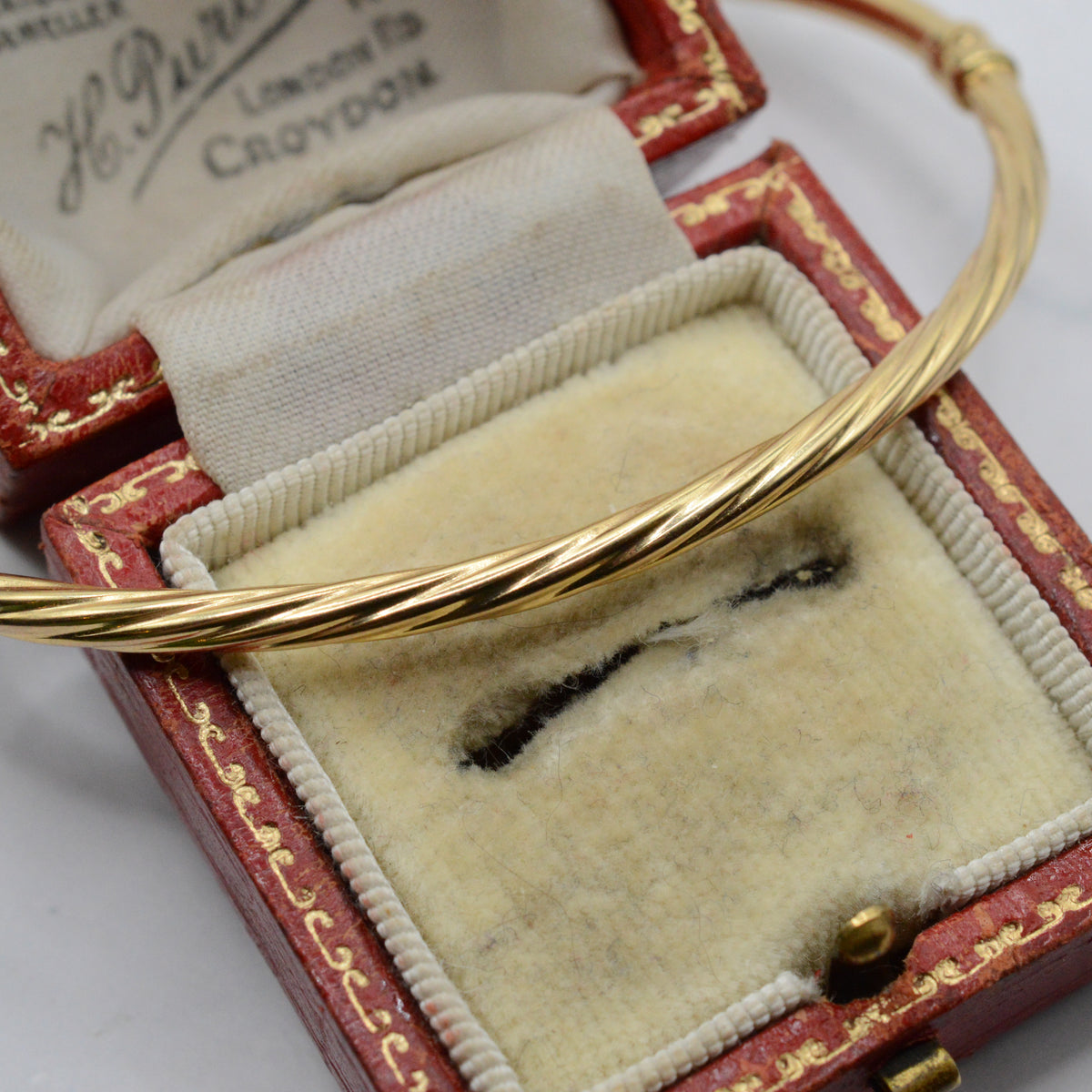 1990s 9ct Gold Twist Bangle Bracelet