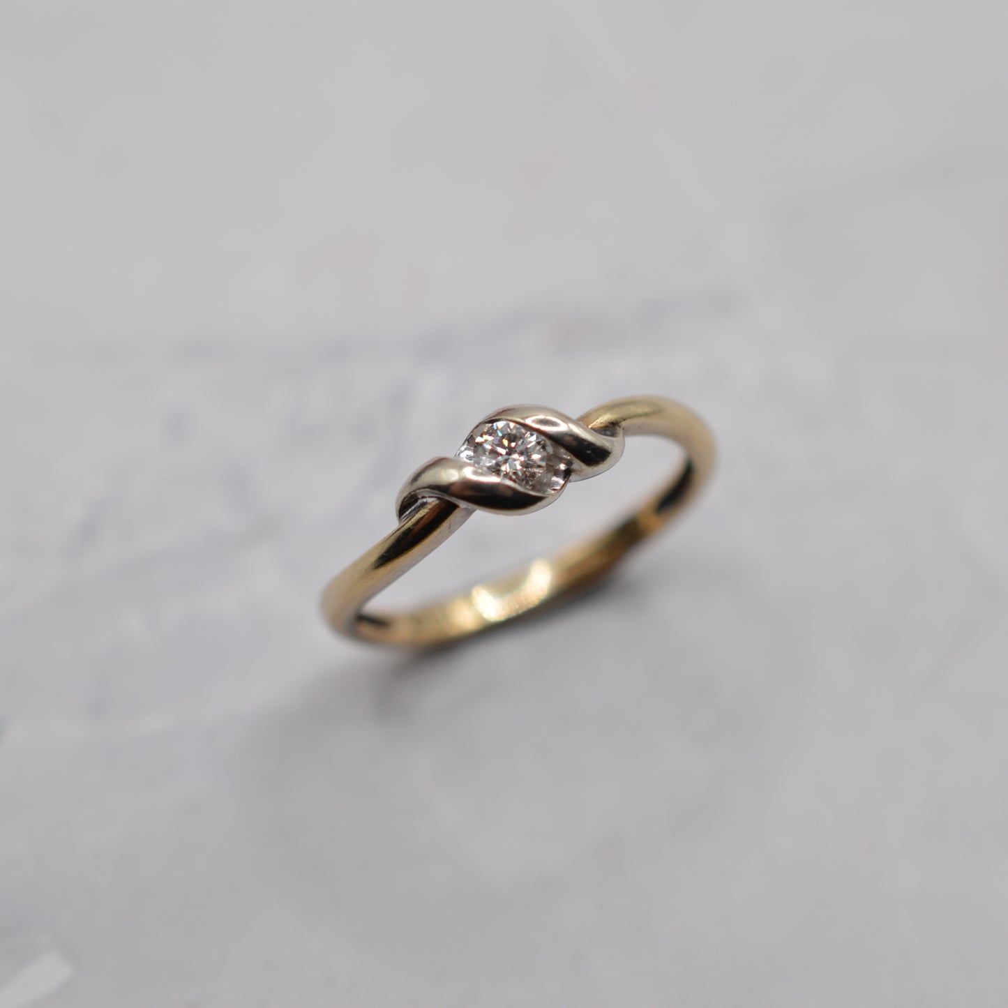 9ct Gold Diamond Twist Ring