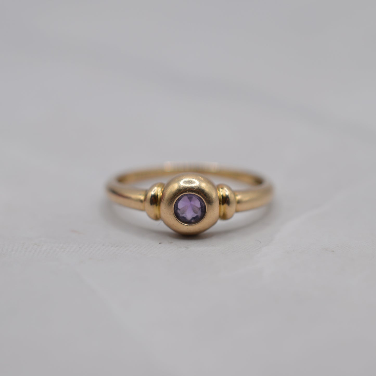 9ct Gold Bezel-Set Amethyst Ring