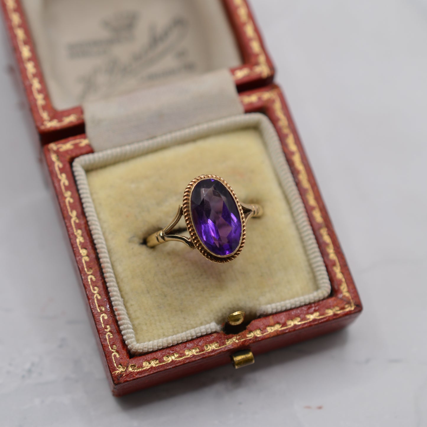 1990s 9ct Gold Amethyst Solitaire Ring